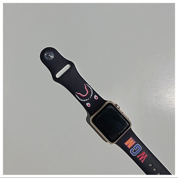 Apple Watch Band (42mm/44mm) - Picture 2 of 3